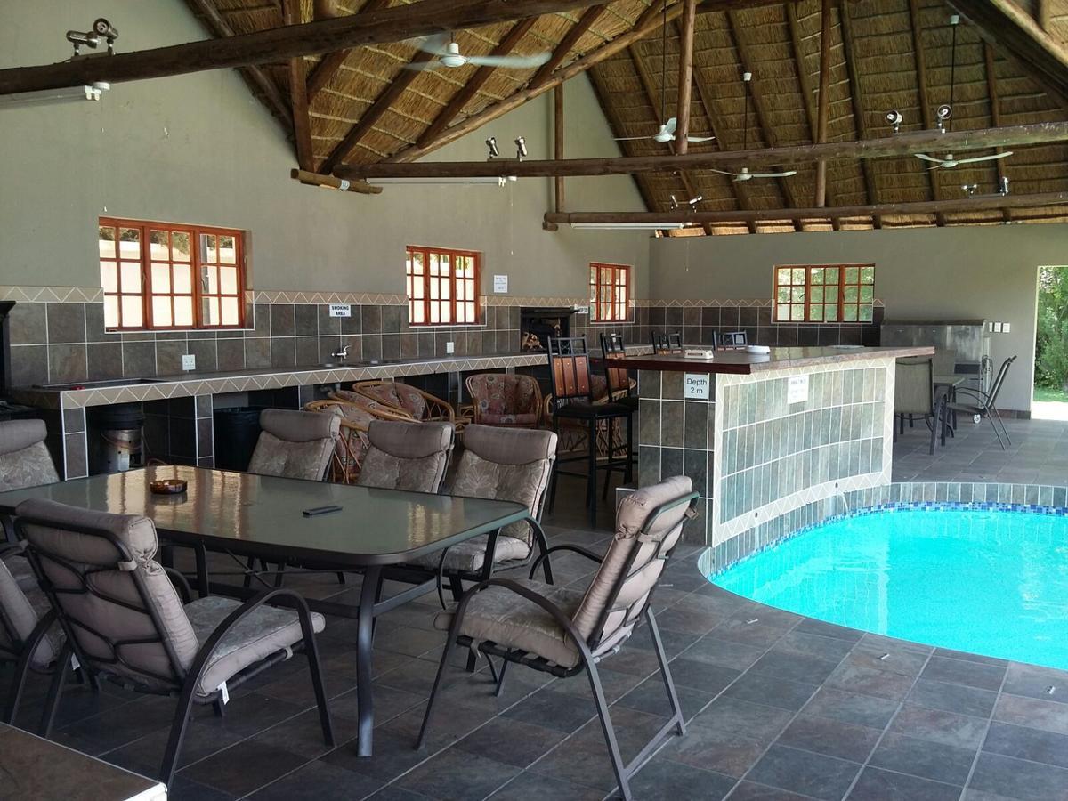 Lavender Lodge Vryburg Exterior foto