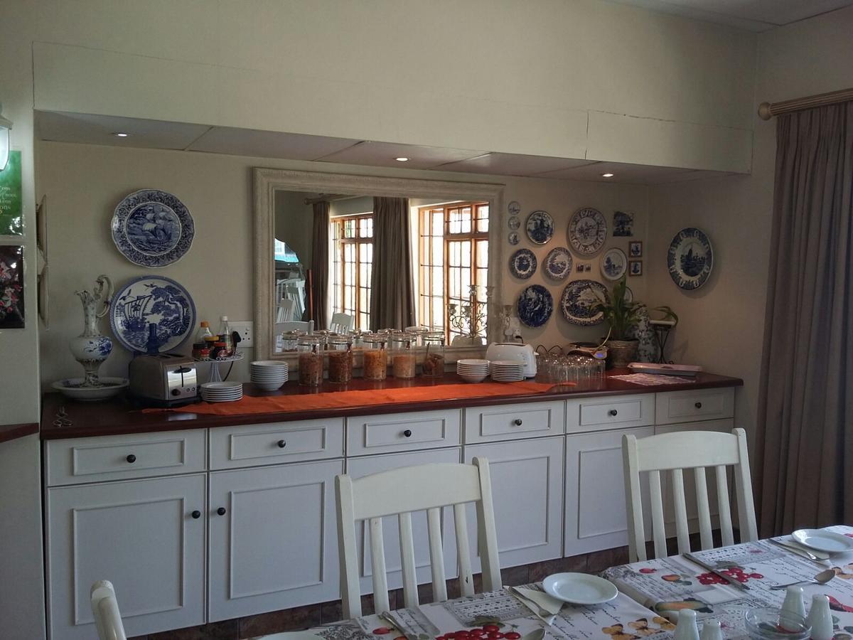 Lavender Lodge Vryburg Exterior foto